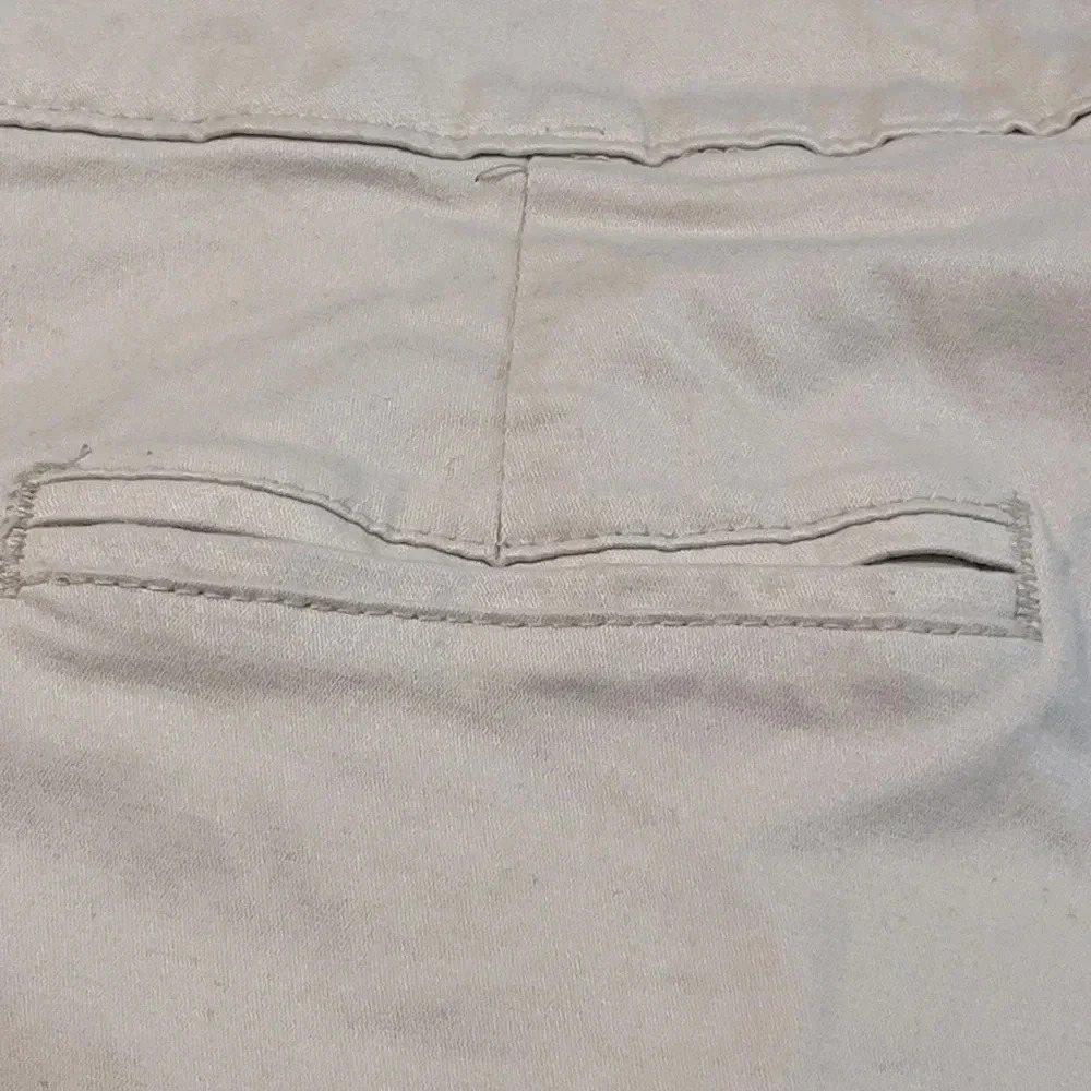 Lee relaxed fit women classic style 4 pocket pants size 16 m color Parchment - Picture 5 of 15